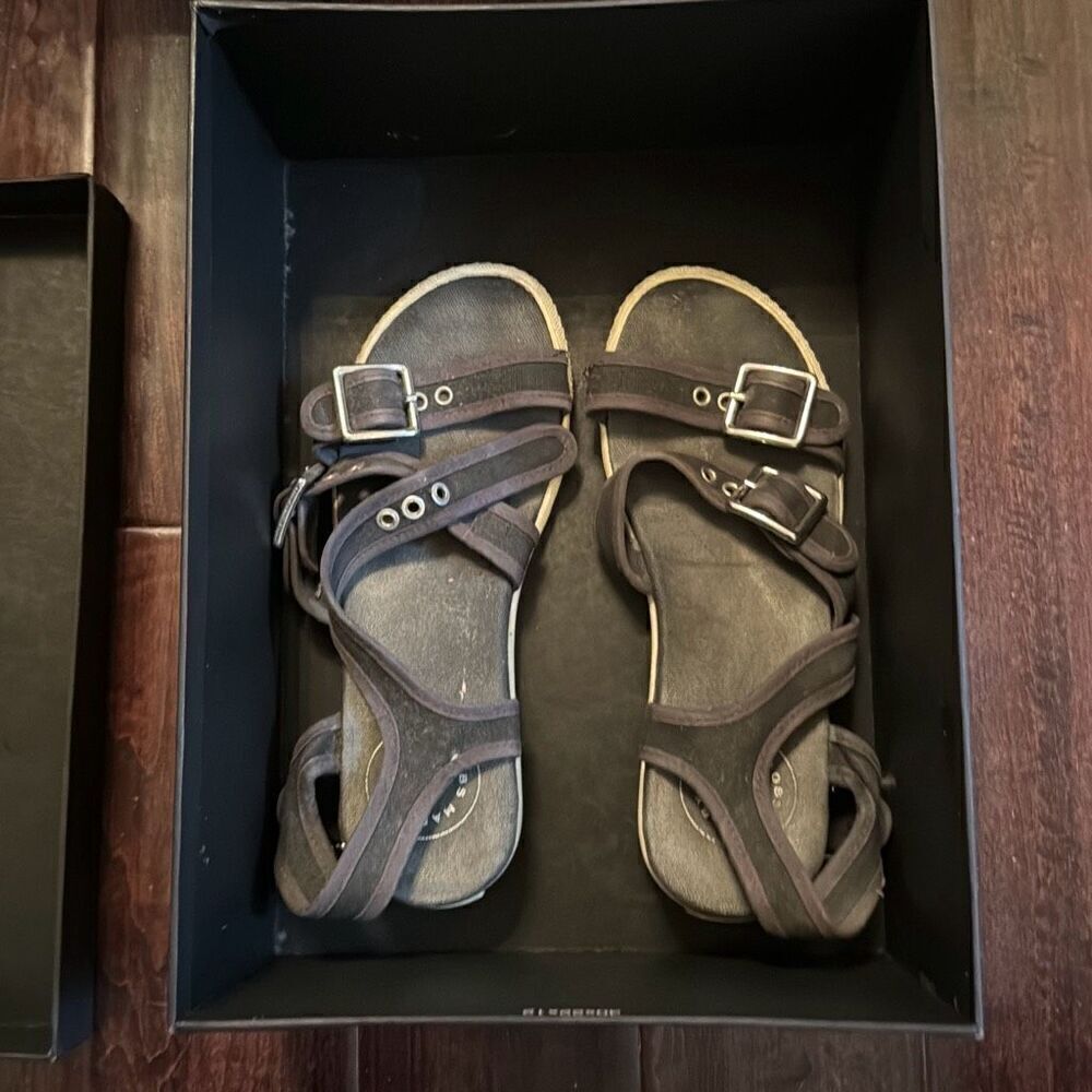 Marc by marc Jacob’s buckle sandals size 5 - Picture 5 of 7